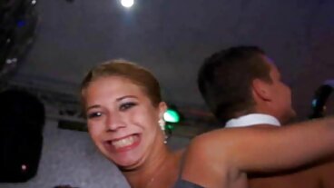 Legs On Shoulders porno avec video x francais gratuit la préfète Christen Courtney de LetsDoeIt