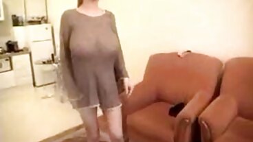 Natural Tits bang avec la séduisante Alyssia Kent de DDF Network film porno anal francais